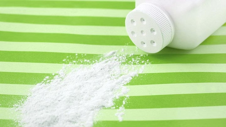 8 εναλλακτικές χρήσεις της πούδρας που θα σας καταπλήξουν